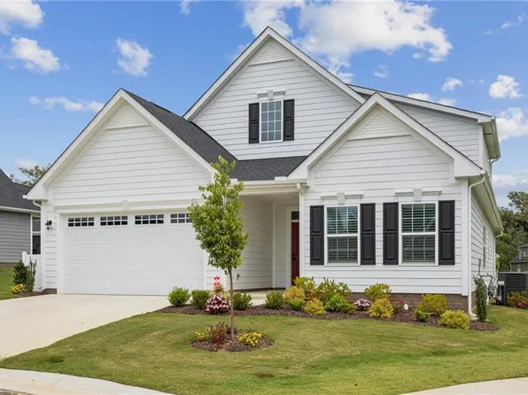 105 Stoney Inlet Ct, Williamsburg, VA 23185