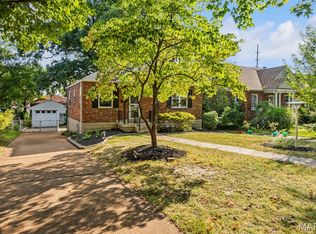 6228 Dexter Dr, Saint Louis, MO 63123