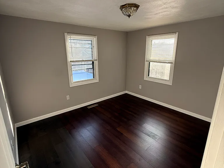 97 Wendell St — Photo 16