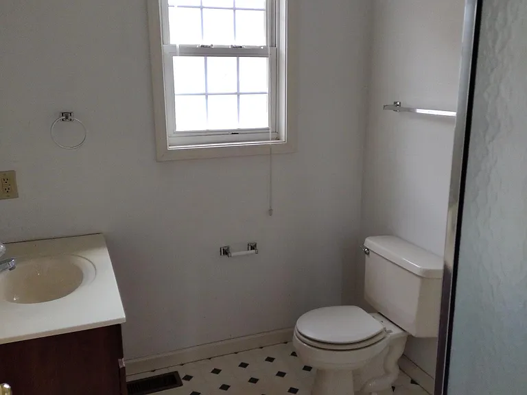 862 E Sherwood Hills Dr — Photo 16