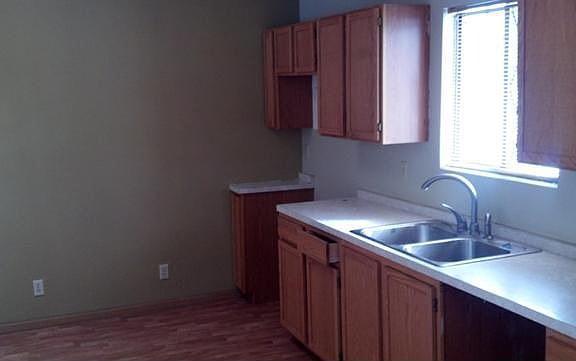 5th image of 6560 Claremont St