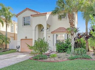 311 NW 152nd Ave, Pembroke Pines, FL 33028
