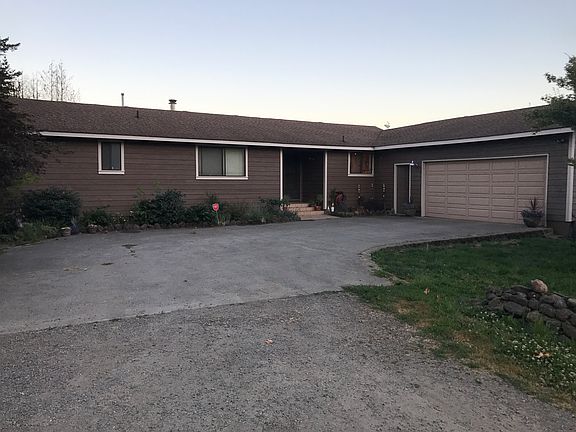 4th image of 7421 214th Ave E