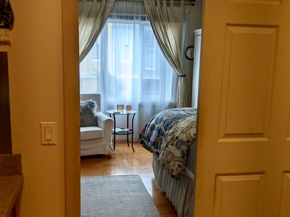 3rd image of 723 8th Ave #723