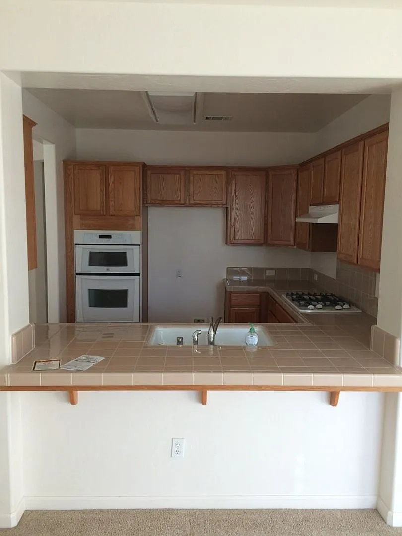 2 bed 2 bath gated community home! — Photo 4