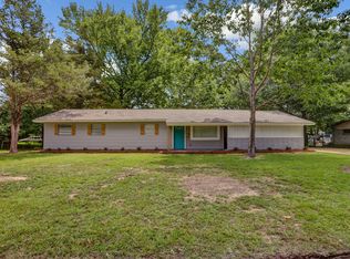 122 W Lisa Dr, Pearl, MS 39208