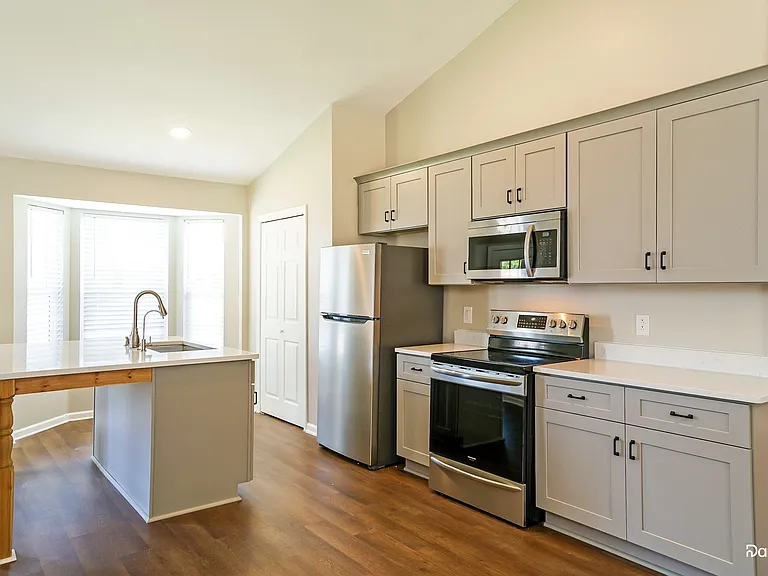 76 Northwinds North Dr — Photo 3