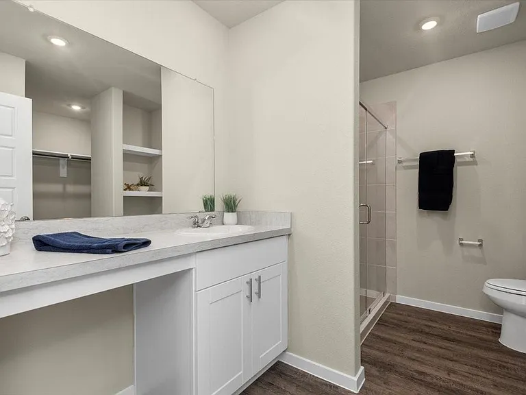 13591 Bay Springs Dr — Photo 16
