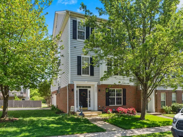 43693 Balmoral Ter, Ashburn, VA 20147