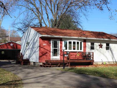 1807 Howard Ave, Waterloo, IA, 50702