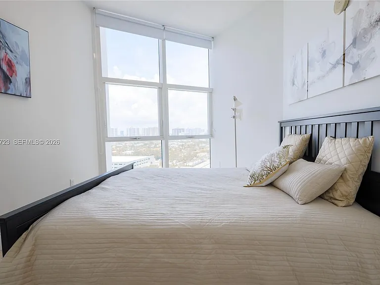 18101 Collins Ave #1703 — Photo 15