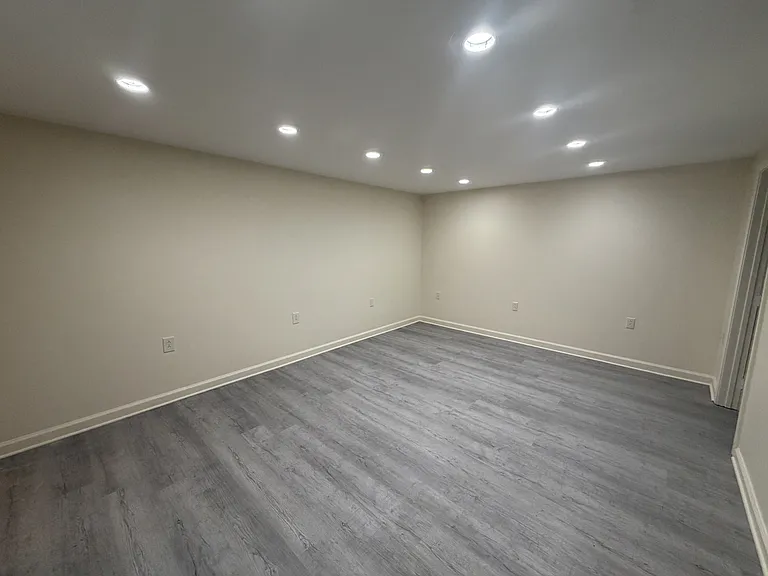1209 S Armstrong St — Photo 10