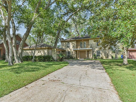 2nd image of 316 Saint Cloud Dr