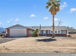 19237 Vine St, Hesperia, CA 92345
