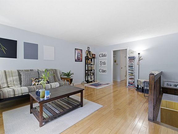 5th image of 23 Hilltop Ln APT 1