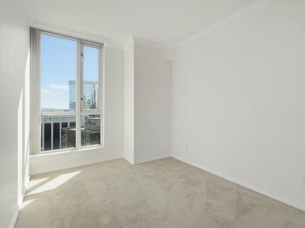 2 bedroom rental in Vancouver — photo 12
