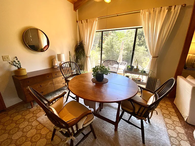 2105 Woodland Dr — Photo 8
