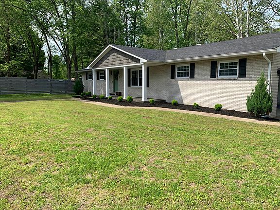 2nd image of 3002 Seth Ln