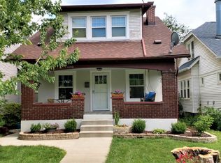 1890 Ivanhoe Ct, Louisville, KY 40205