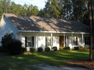 148 Johnson Lake Rd, Alma, GA 31510
