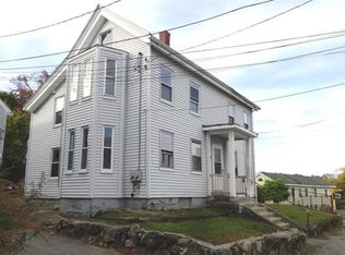 18 Hovey St, Woburn, MA 01801