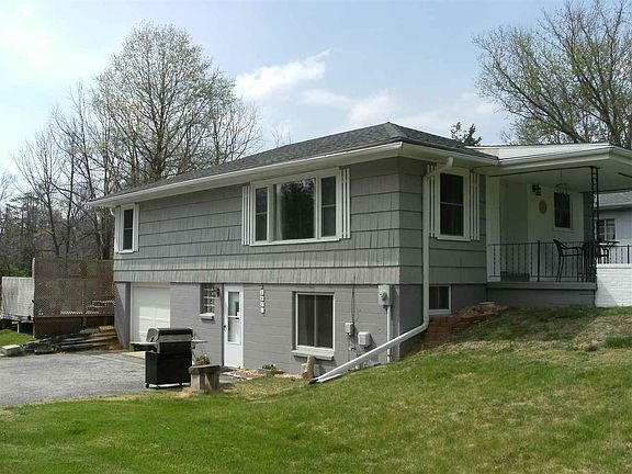 2nd image of 2621 N Dunn St