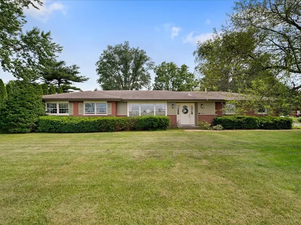 42W875 Wheeler Rd, Sugar Grove, IL 60554