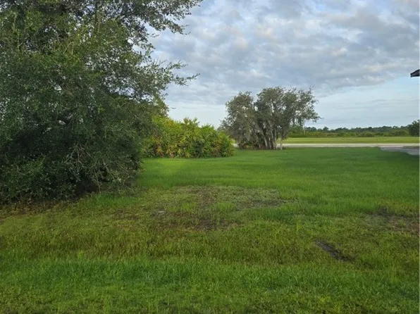 Seneca Dr NW, Lake Placid, FL 33852