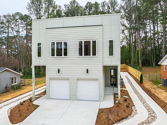 2nd image of 2728 Milburnie Rd