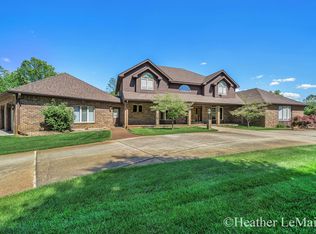 861 Arthur Ct, Hastings, MI 49058