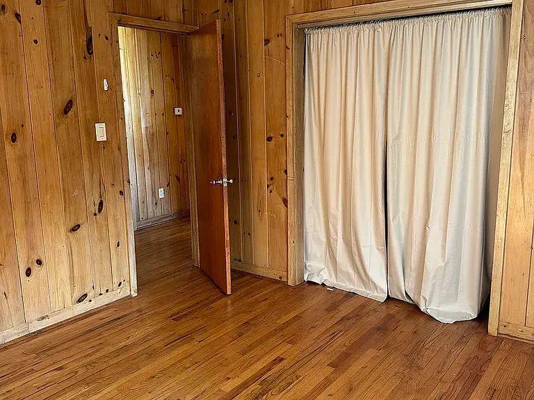 514 Hillsborough St — Photo 8