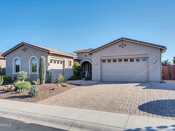 4th image of 3517 E BALSAM Drive