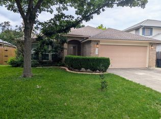 15330 Preston Pass Dr, San Antonio, TX 78247