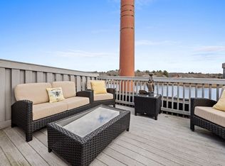 45 Main St APT 39, Wareham, MA 02571