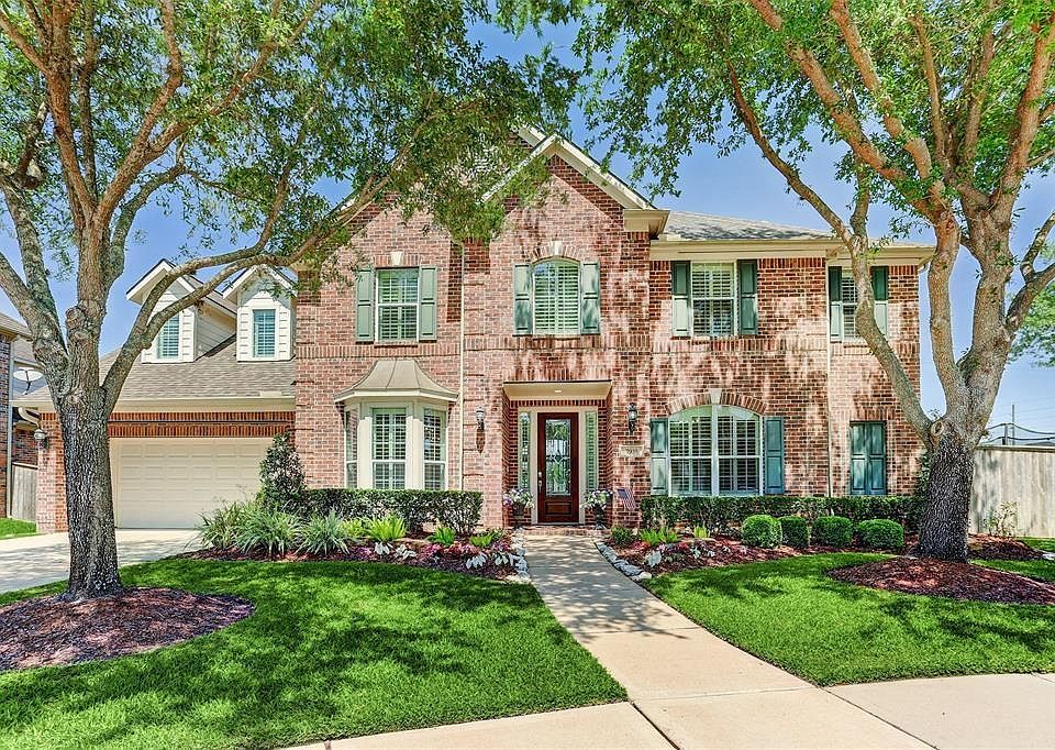 1st image of 7935 Woodcrest Ct