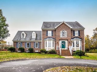 5229 Pole Green Rd, Mechanicsville, VA 23116