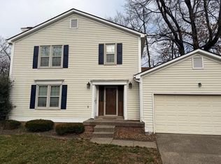 525 Vineleaf Dr, Lyndon, KY 40222