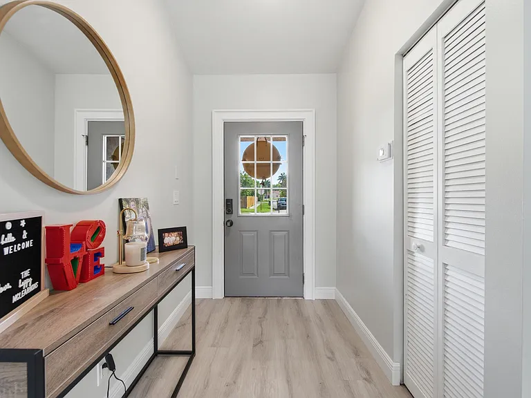 5635 Lake George Pl — Photo 7