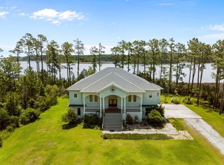 109 Tarpon Way, Beaufort, NC 28516