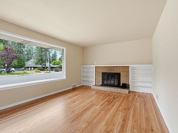 3rd image of 3003 S Bernard St