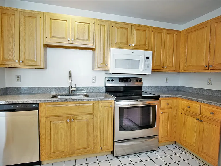 350 Revere Beach Blvd #2S — Photo 9