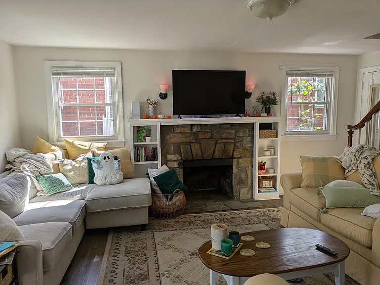 1232 N Taylor St — Photo 10