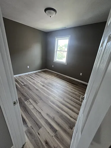 115 Nicholas St #B Photo 1