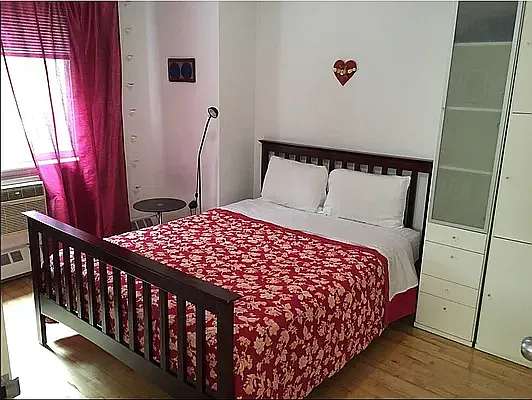 Rented by The Downtown LLC | media 11