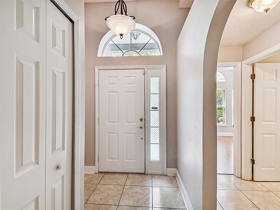 5th image of 8232 Stockton Way