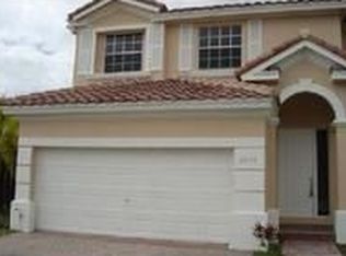 2070 NW 99th Ave, Pembroke Pines, FL 33024