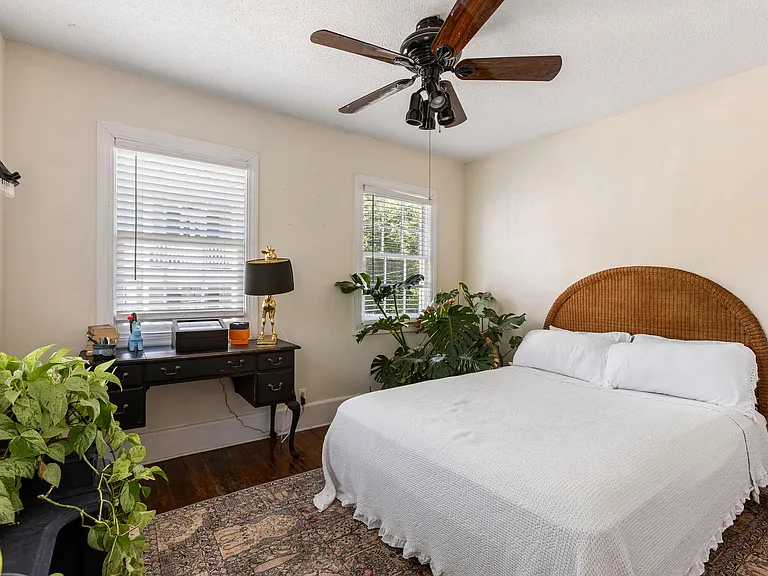 1 Murphy Ct — Photo 16