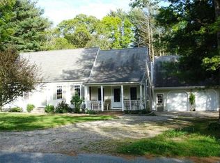 87 Cardinal Ln, Marstons Mills, MA 02648