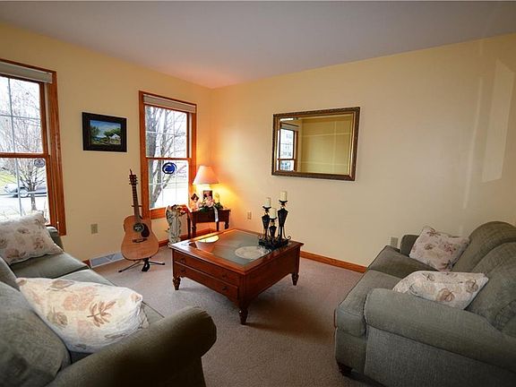 4th image of 4518 Crosswinds Dr