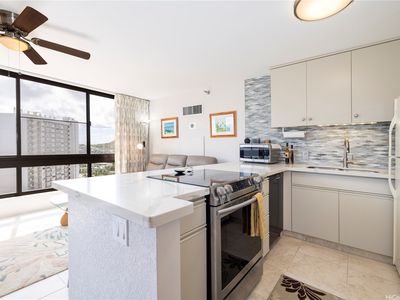 300 Wai Nani Way #I-2001, Honolulu, HI, 96815